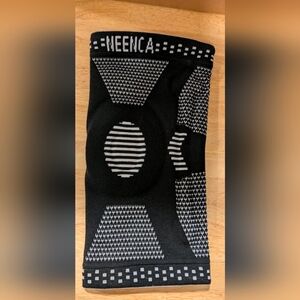 Neenca Black Knee Brace Compression Sleeve Pain Support Sports Sz L New